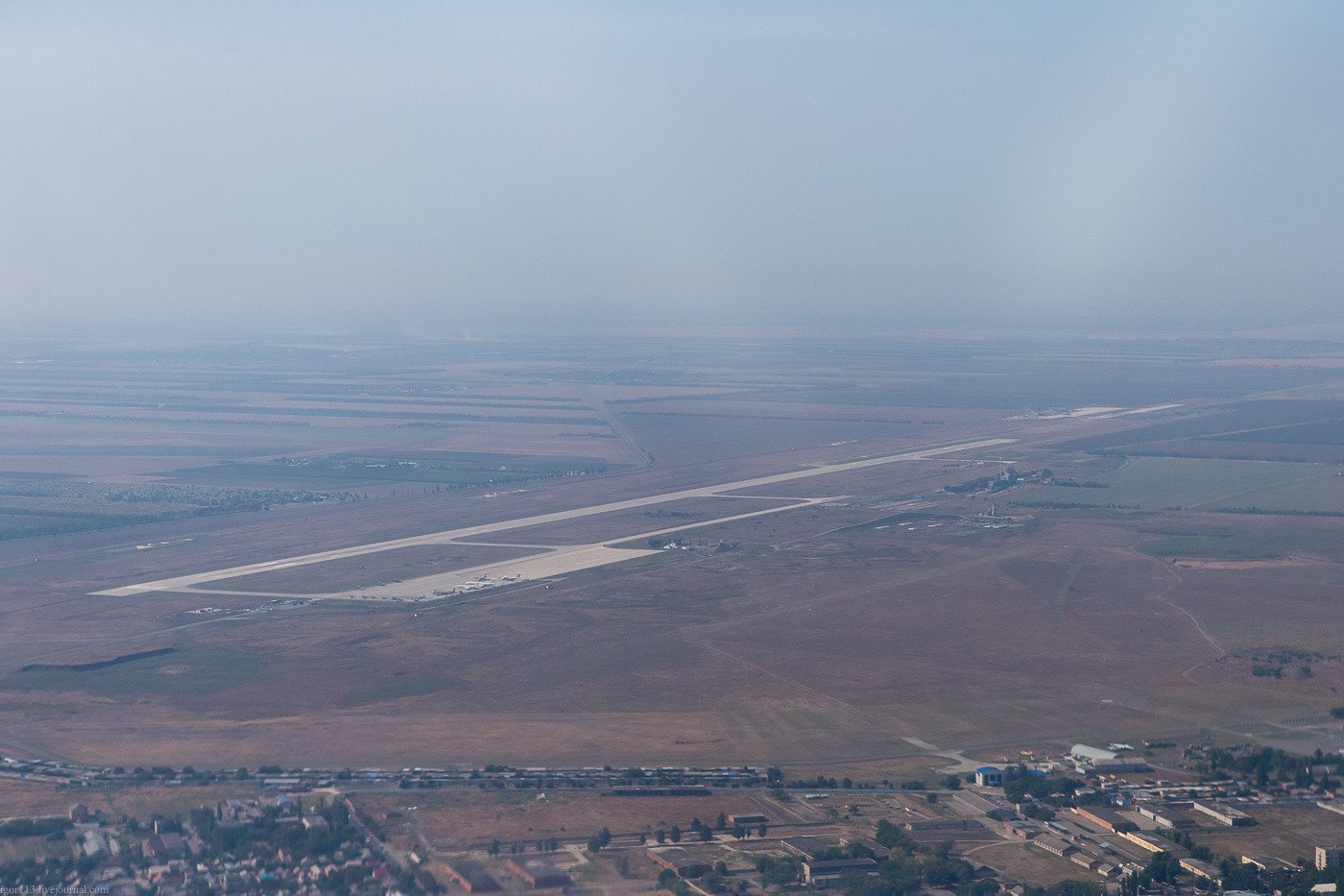 Работает ли аэродром. Аэродром Ейск. Ейск аэродром военный. Ейский аэродром Ейск. Ейск Краснодарский край военный аэродром.