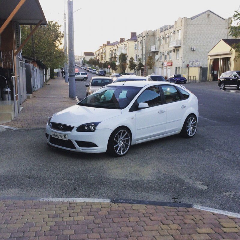Ford Focus 2 Воссен r17