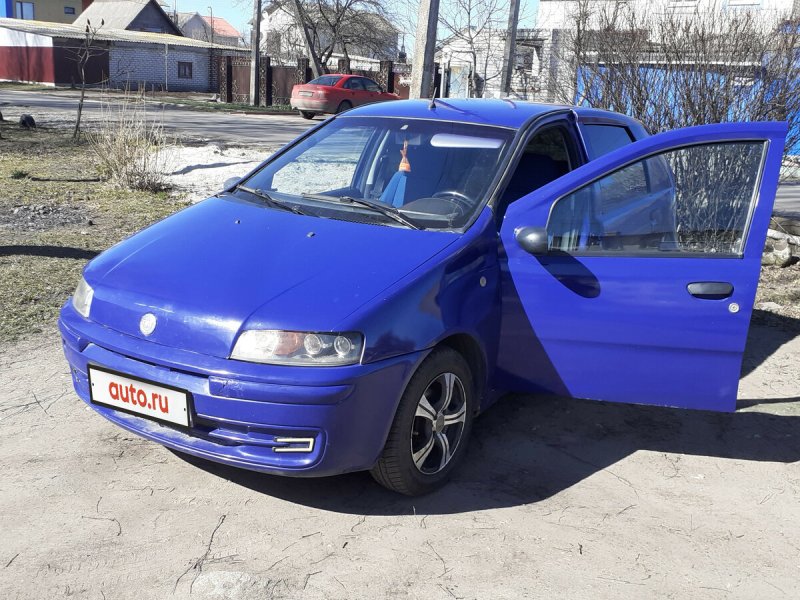 Fiat punto 2000 stance