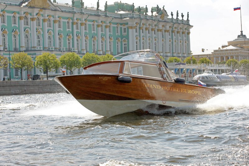 Катер Катарина СПБ