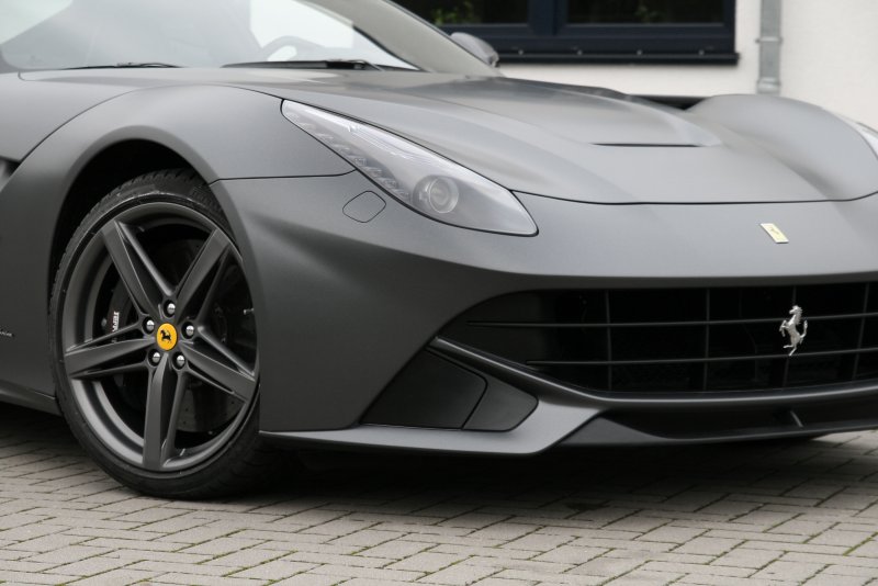 Ferrari f12 Berlinetta графит матовая
