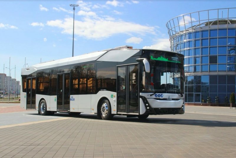 Электробус МАЗ-303e10