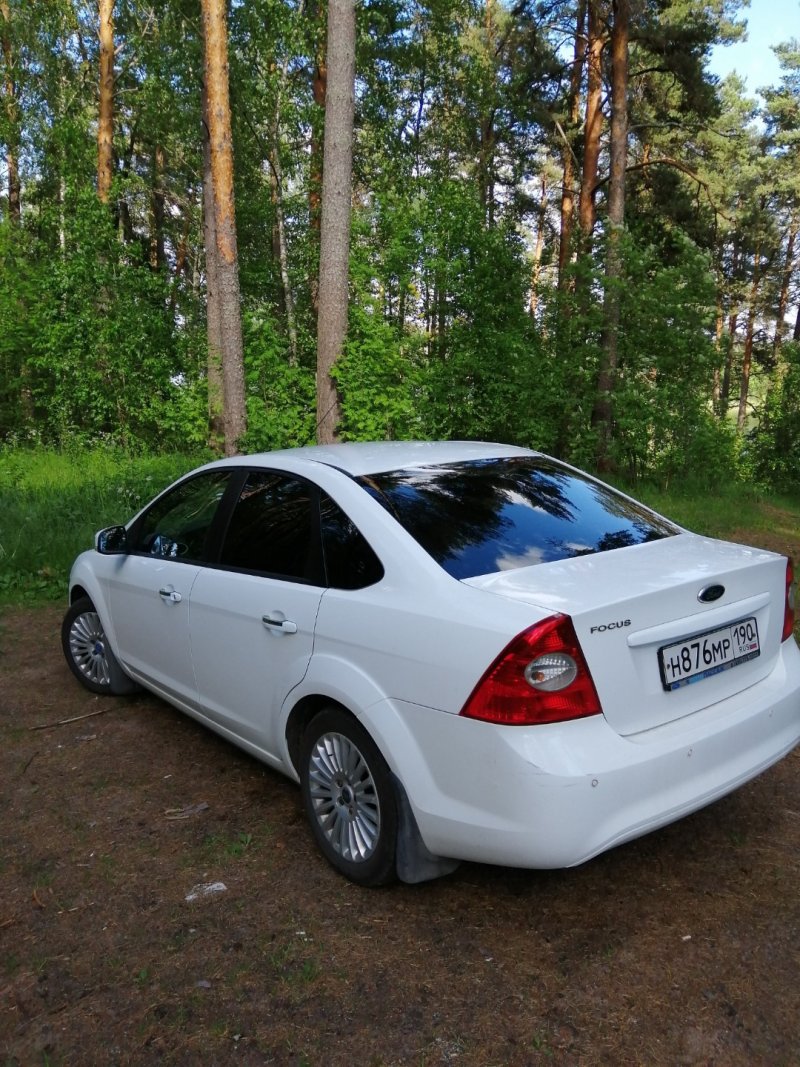 Ford Focus 2 белый