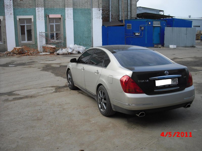 Nissan Teana i j31.