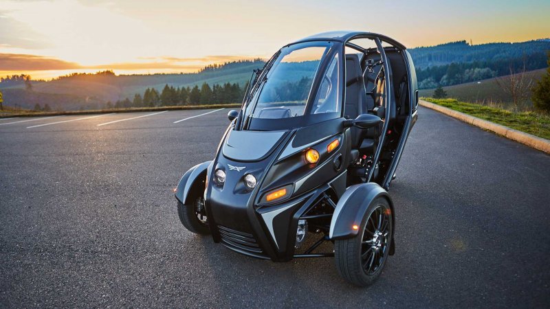Электрический трицикл Arcimoto SRK