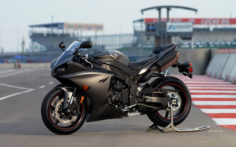 Yamaha r1 2014