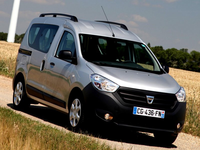 Рено Доккер Renault Dokker