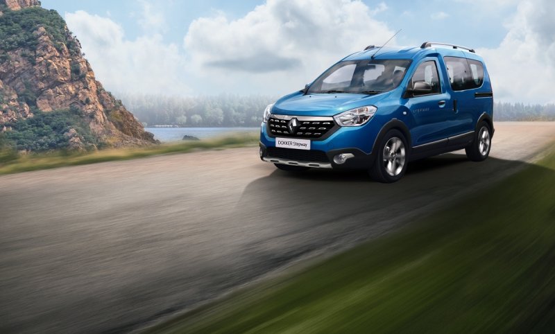 Доккер Renault степвей