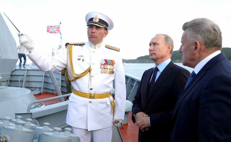 Командир корабля ВМФ России