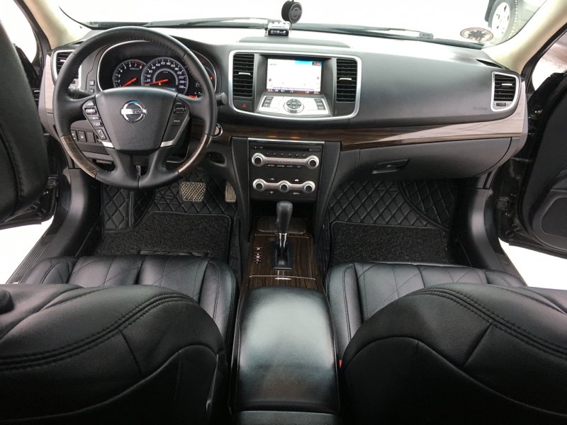Nissan Teana j32 3.5 салон