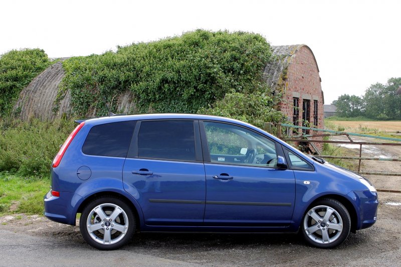 Форд фокус c-Max 2005
