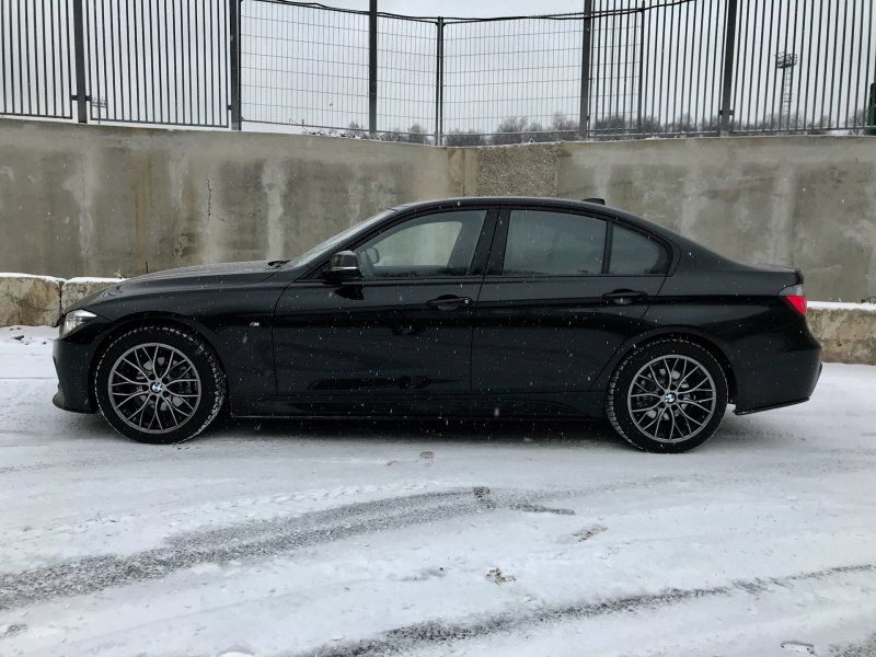 BMW 3 f30 r18