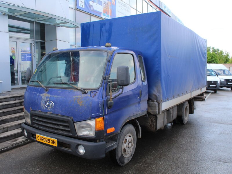 Hyundai HD 72
