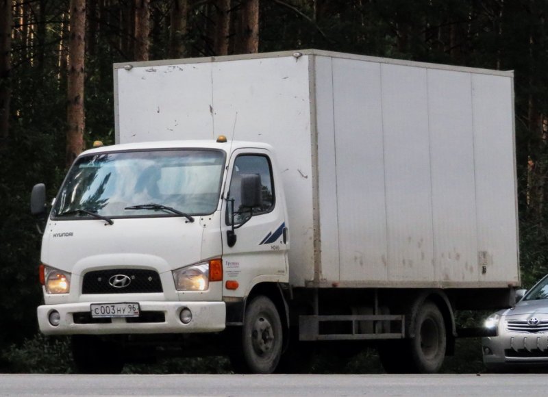 27993c Hyundai HD-65