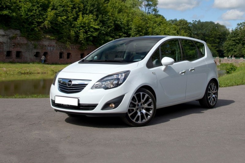 Opel Meriva b 2 поколение