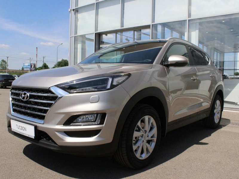Hyundai Tucson 2018 белый