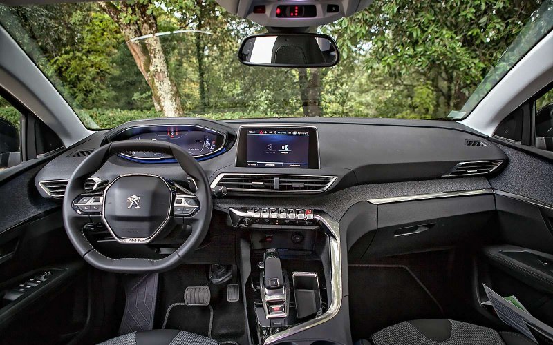 Peugeot 3008 2017 салон