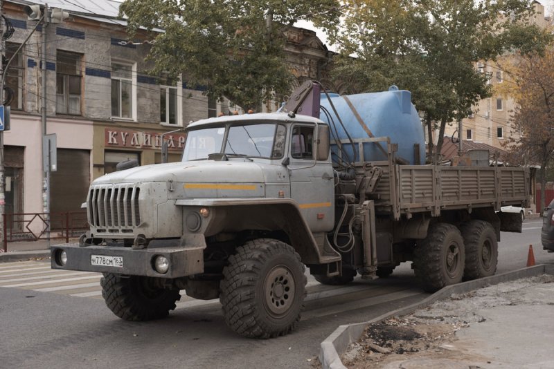 Урал 4320-0911 бортовой
