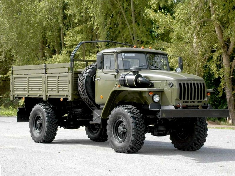 Грузовик Урал 4320