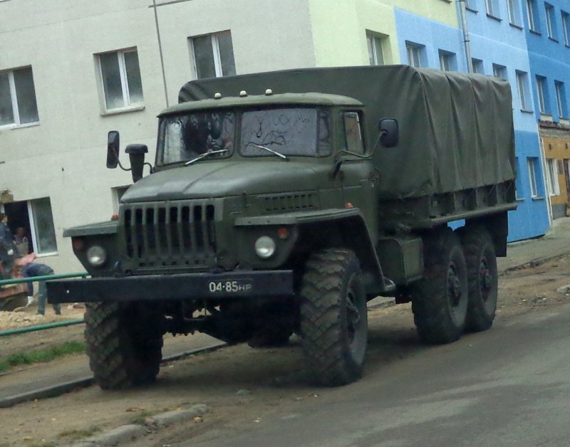 Урал 4320 бортовой грузовик