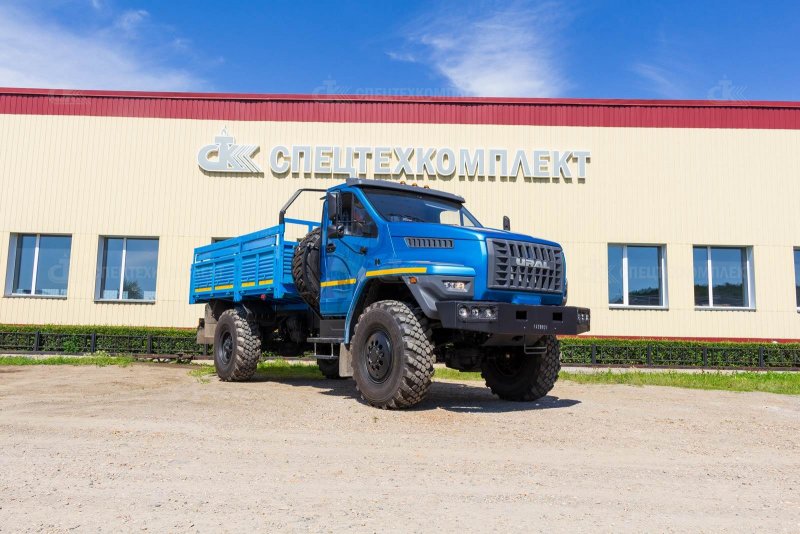 Урал 4320 грузовой бортовой