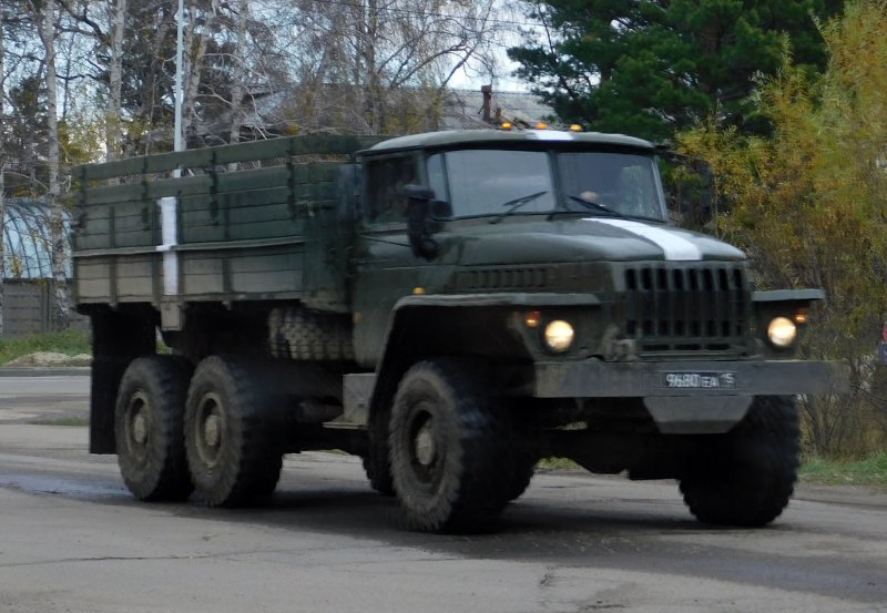 Урал 4320 грузовой бортовой