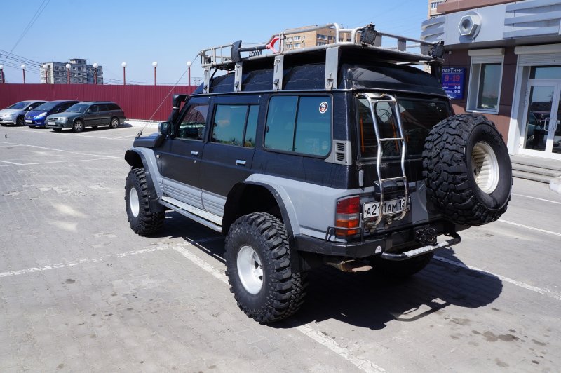 Nissan Safari y60 коротыш