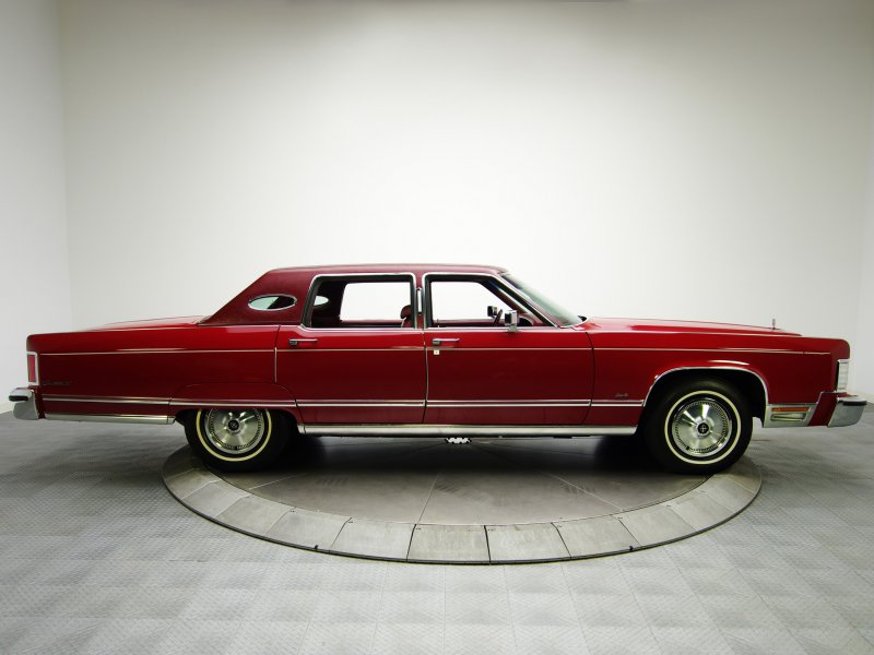 Lincoln Town car 1976