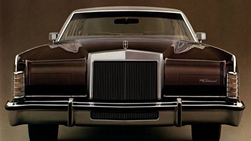 1972 Lincoln Continental Town car
