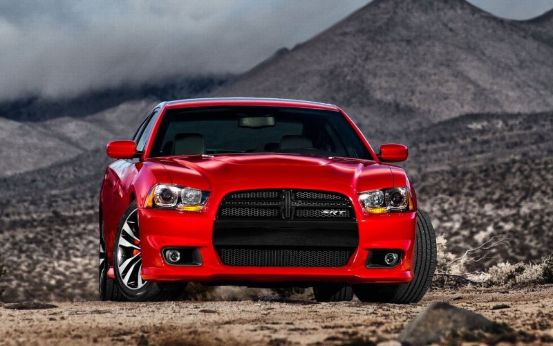 Dodge Charger srt8 2013