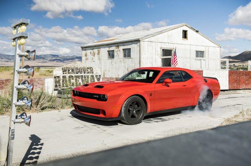 Dodge Challenger srt 2020