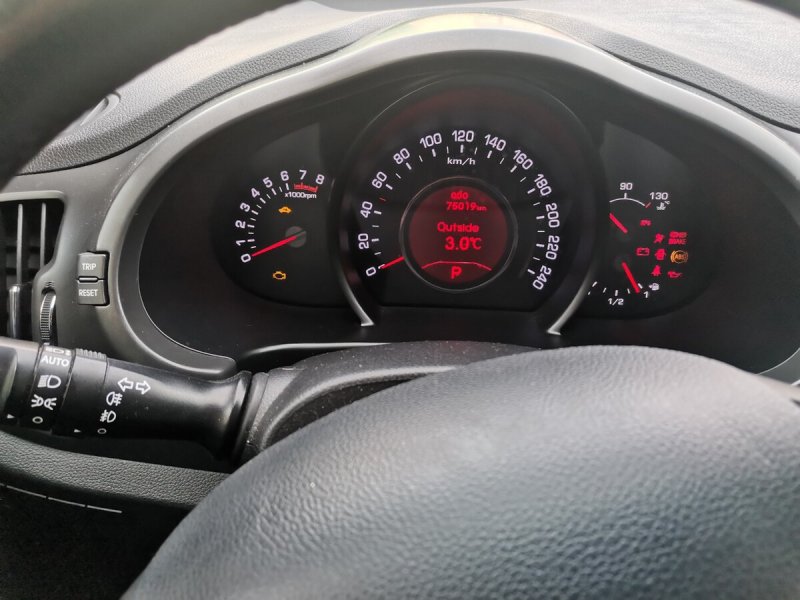 Приборная панель Kia Sportage 3