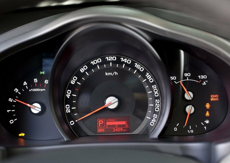 Приборная панель Kia Sportage 3