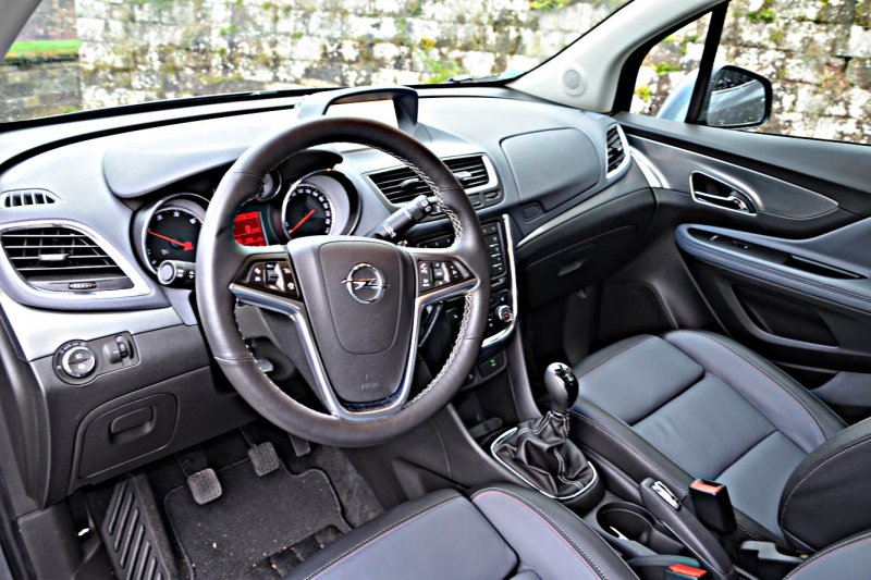 Opel Mokka 2019 салон