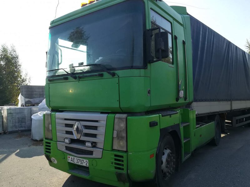 Renault Magnum 2004