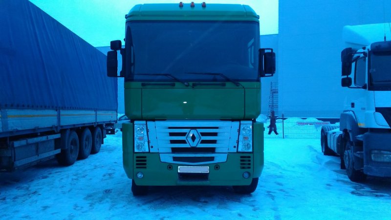 Renault Magnum 2004