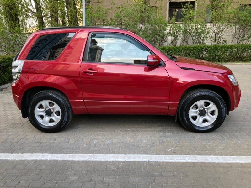 Suzuki Grand Vitara 3 двери