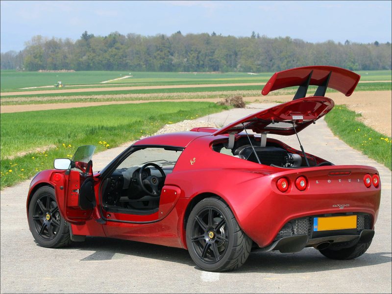 Лотус exige