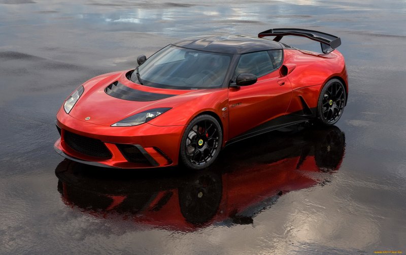 Машина Lotus Evora gt4