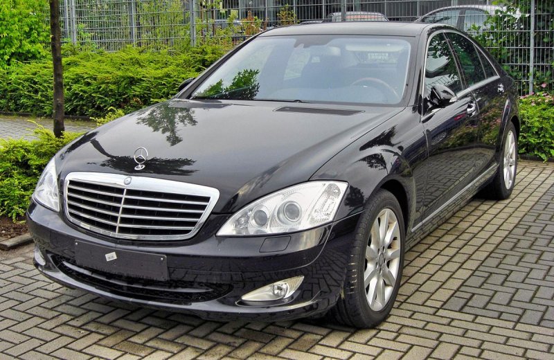 Мерседес Бенц w221 s