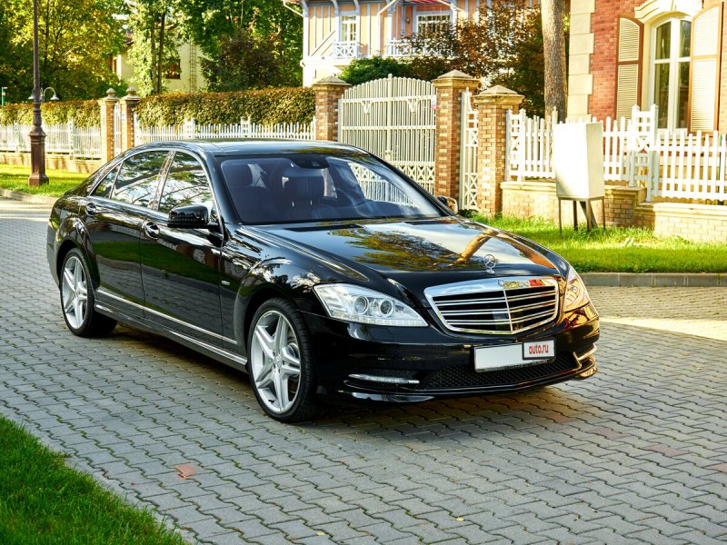 Mercedes Benz w221 s500 long