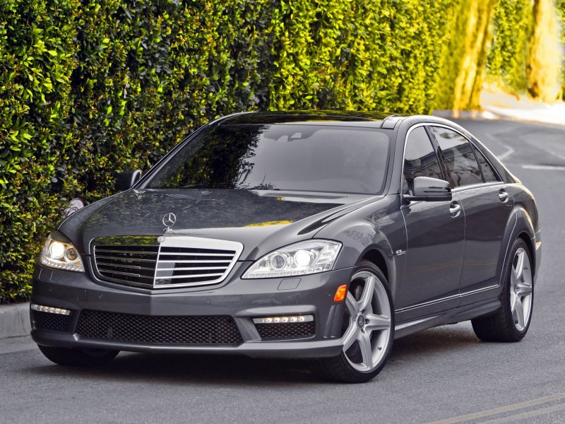 Mercedes Benz s class w221
