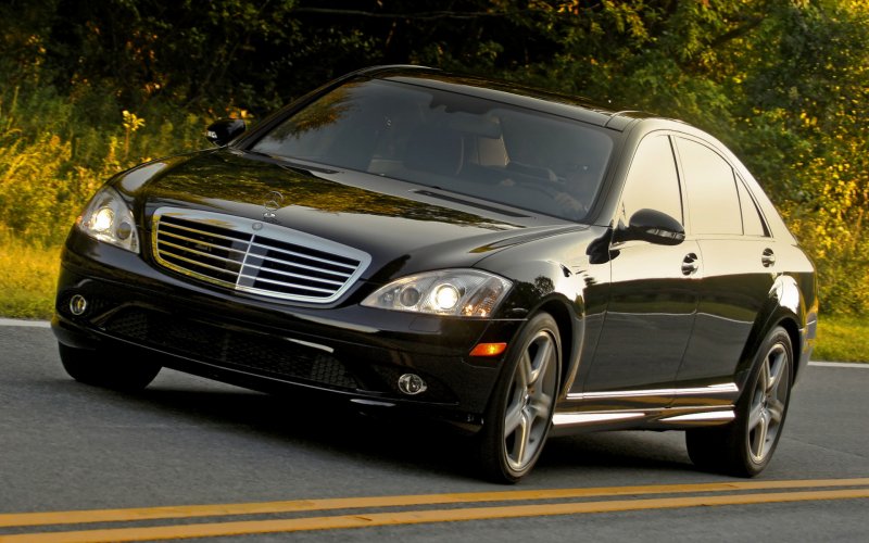 Mercedes-Benz w221