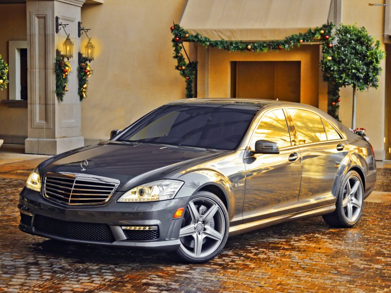 Mercedes-Benz w221