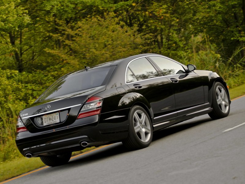 Mercedes-Benz w221