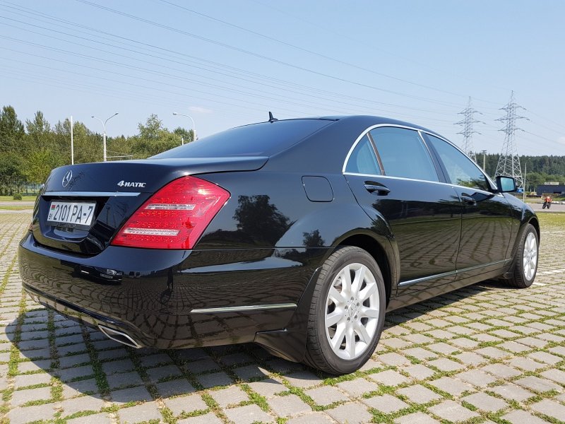 Мерседес s500 w221