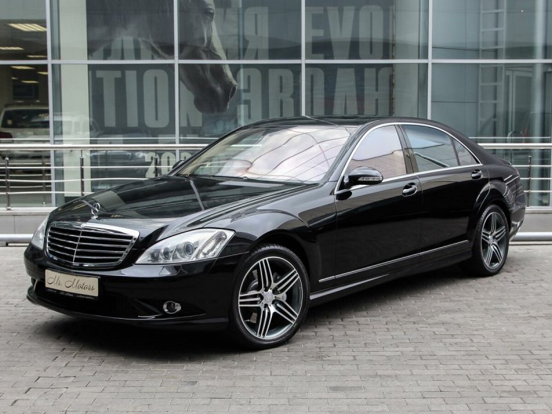 Mercedes Benz w221 2008