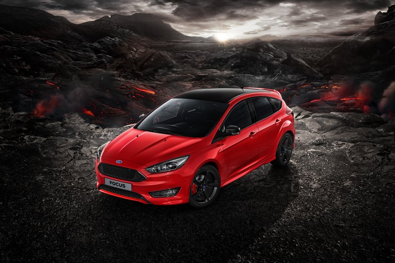 Ford Focus 3 St черно красный