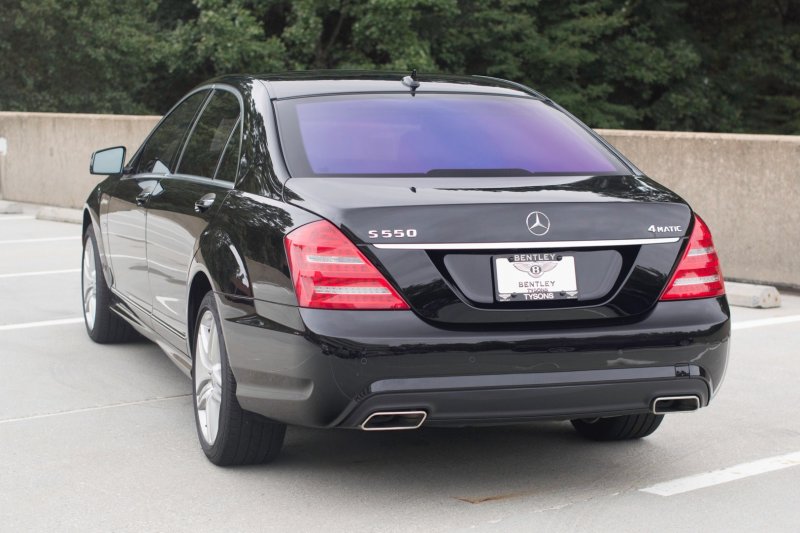 Мерседес Бенц s550