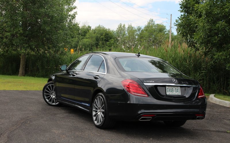 Mercedes Benz CLS 550